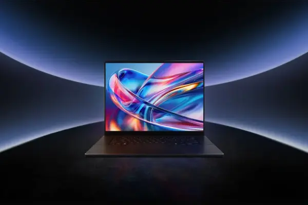 Asus ProArt P16 giờ đây thách thức MacBook Pro với màn hình OLED thế hệ tiếp theo và RTX 5090